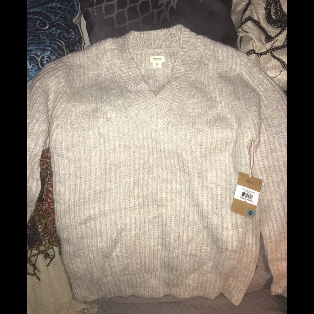NWT Sperry sweater
